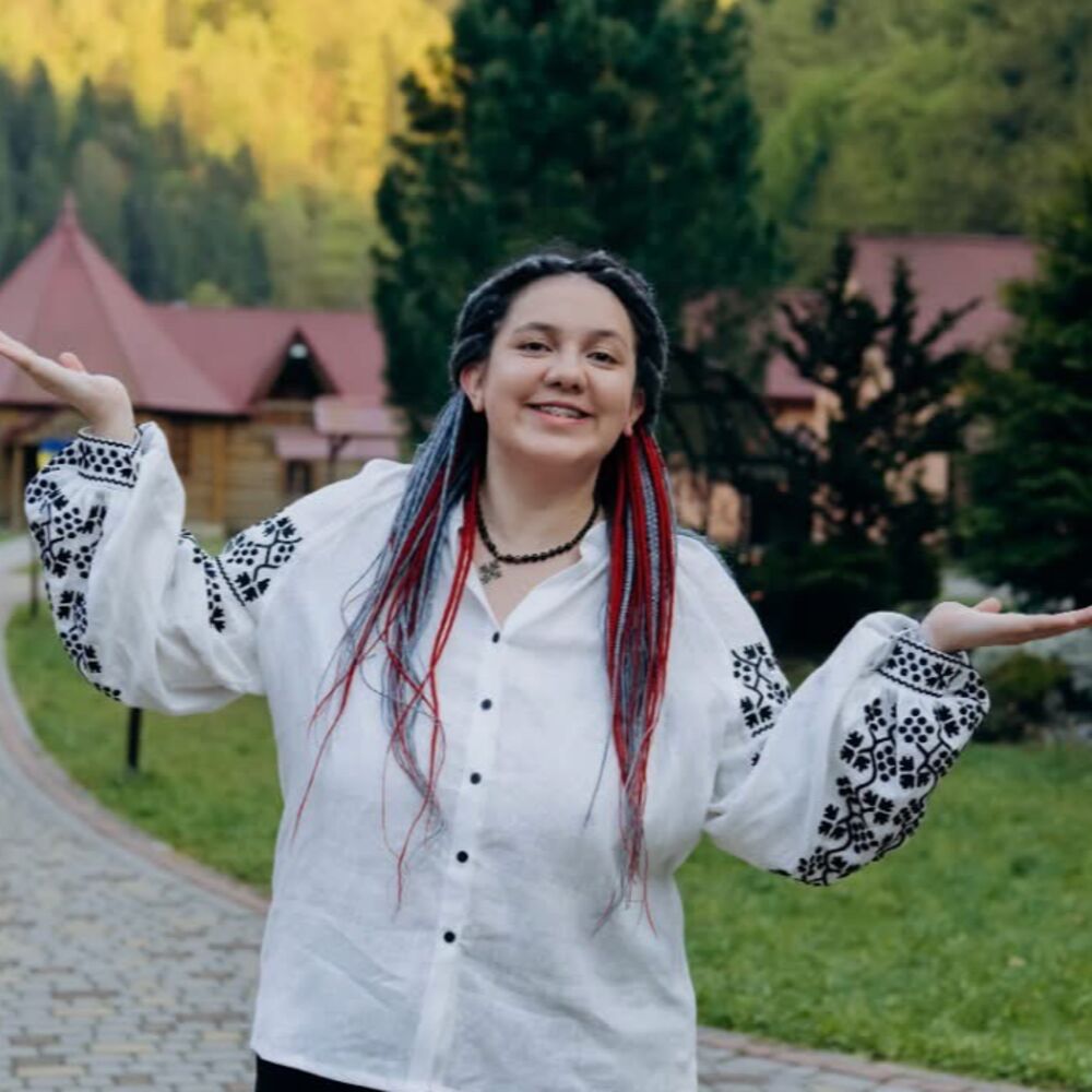 Сапужак Соломія Романівна