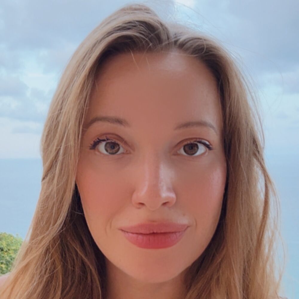 Леоні Аліна Леонідівна