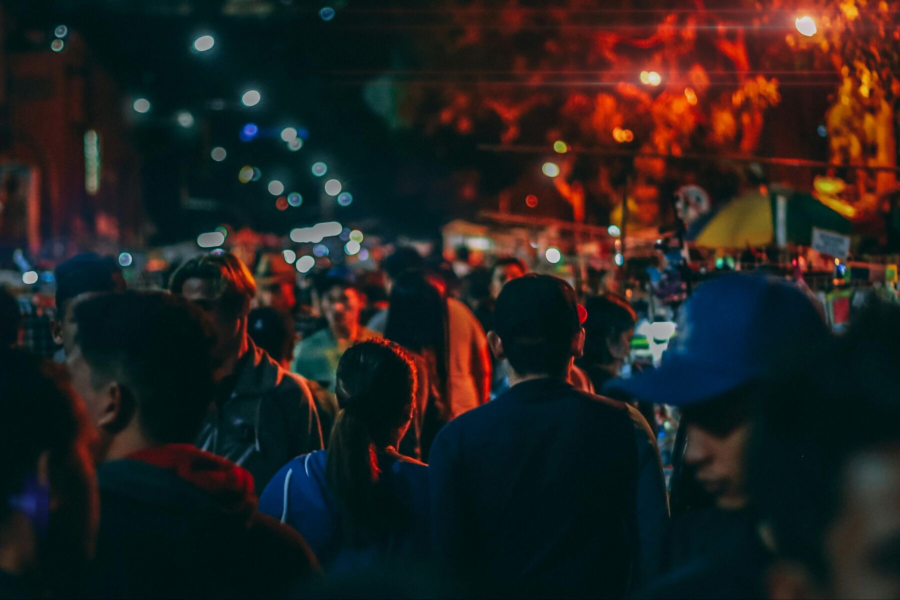 Культурна адаптація українців в еміграції: виклики, етапи та психотерапевтична підтримка